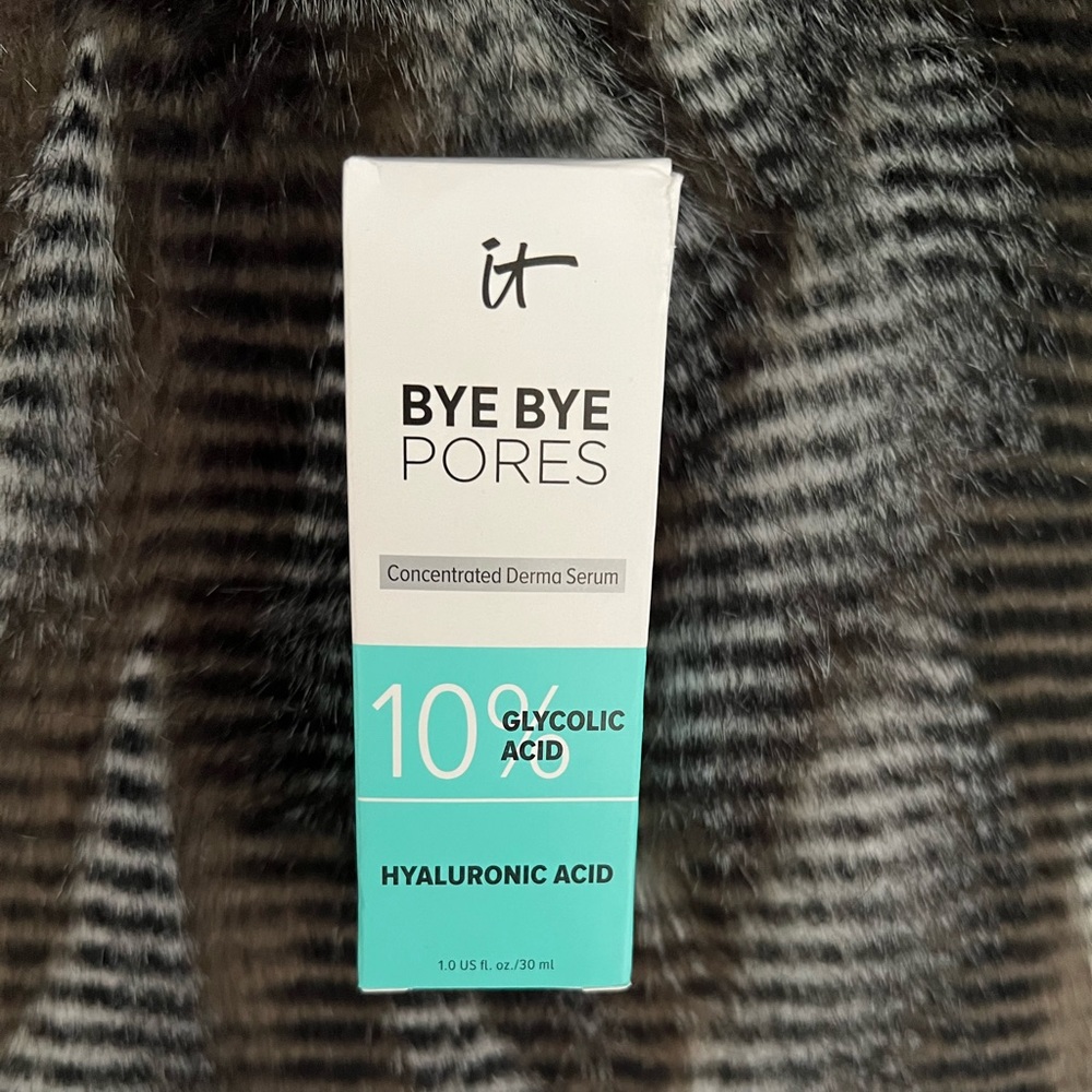 It Cosmetics Bye Bye Pores